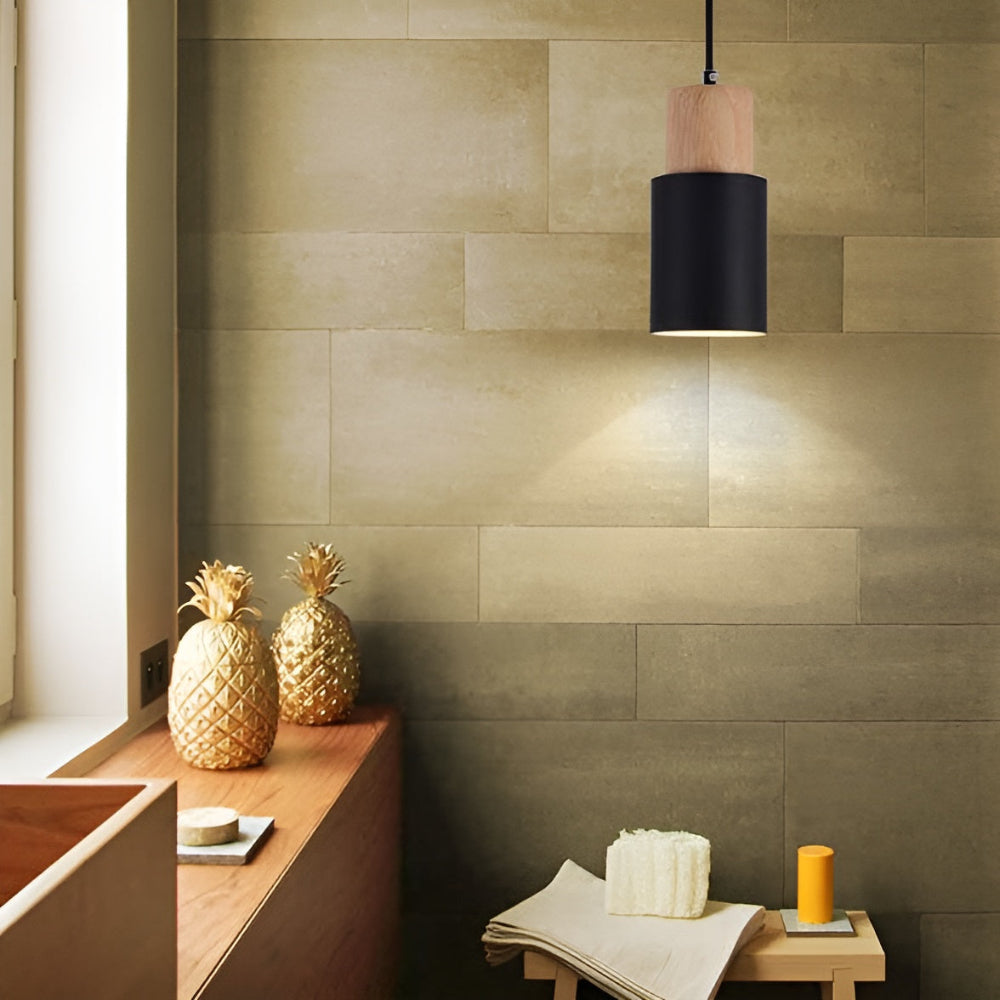 Nari – Moderne Holz-Balkenpendelleuchte