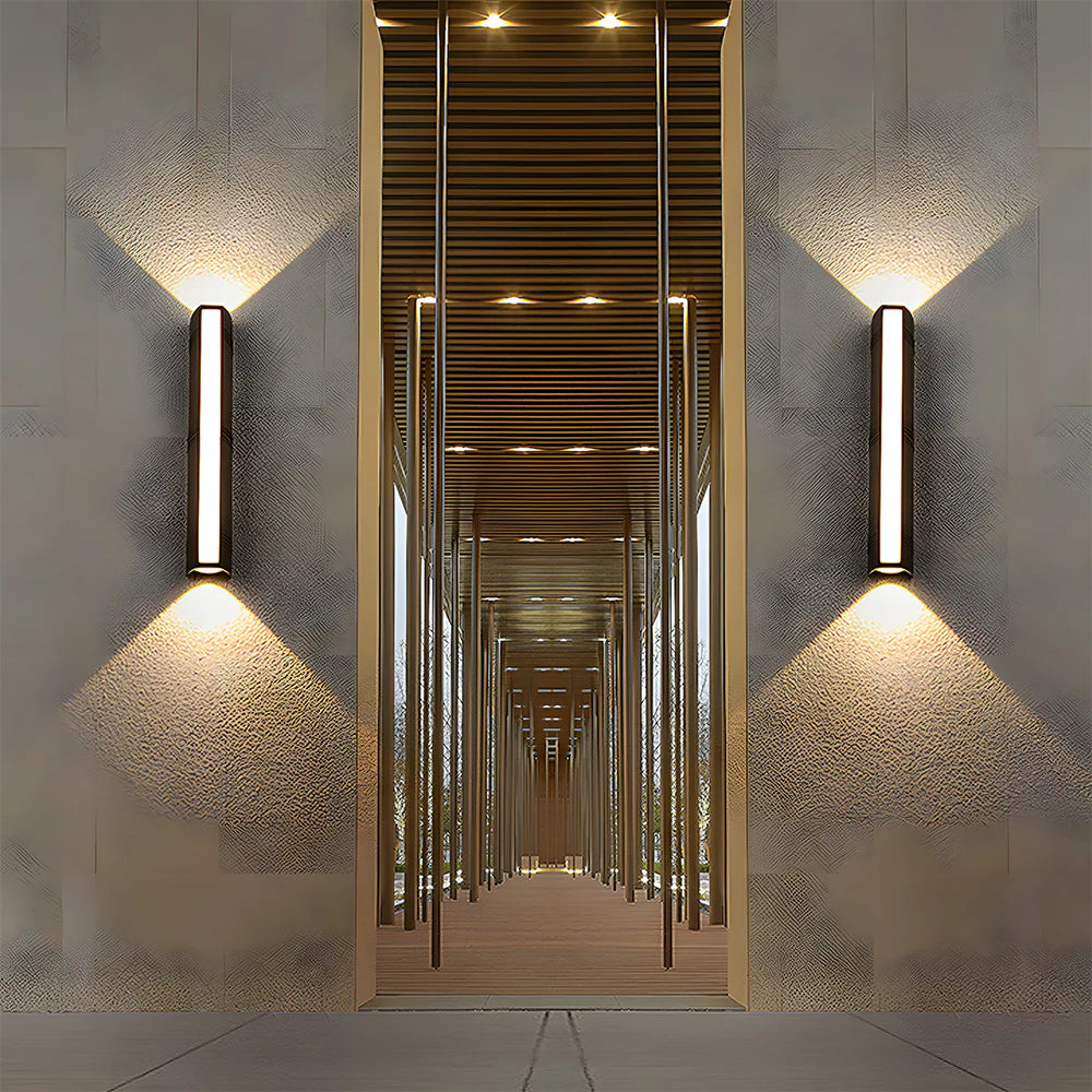 Nira – Schlichte und elegante Außenwandlampe