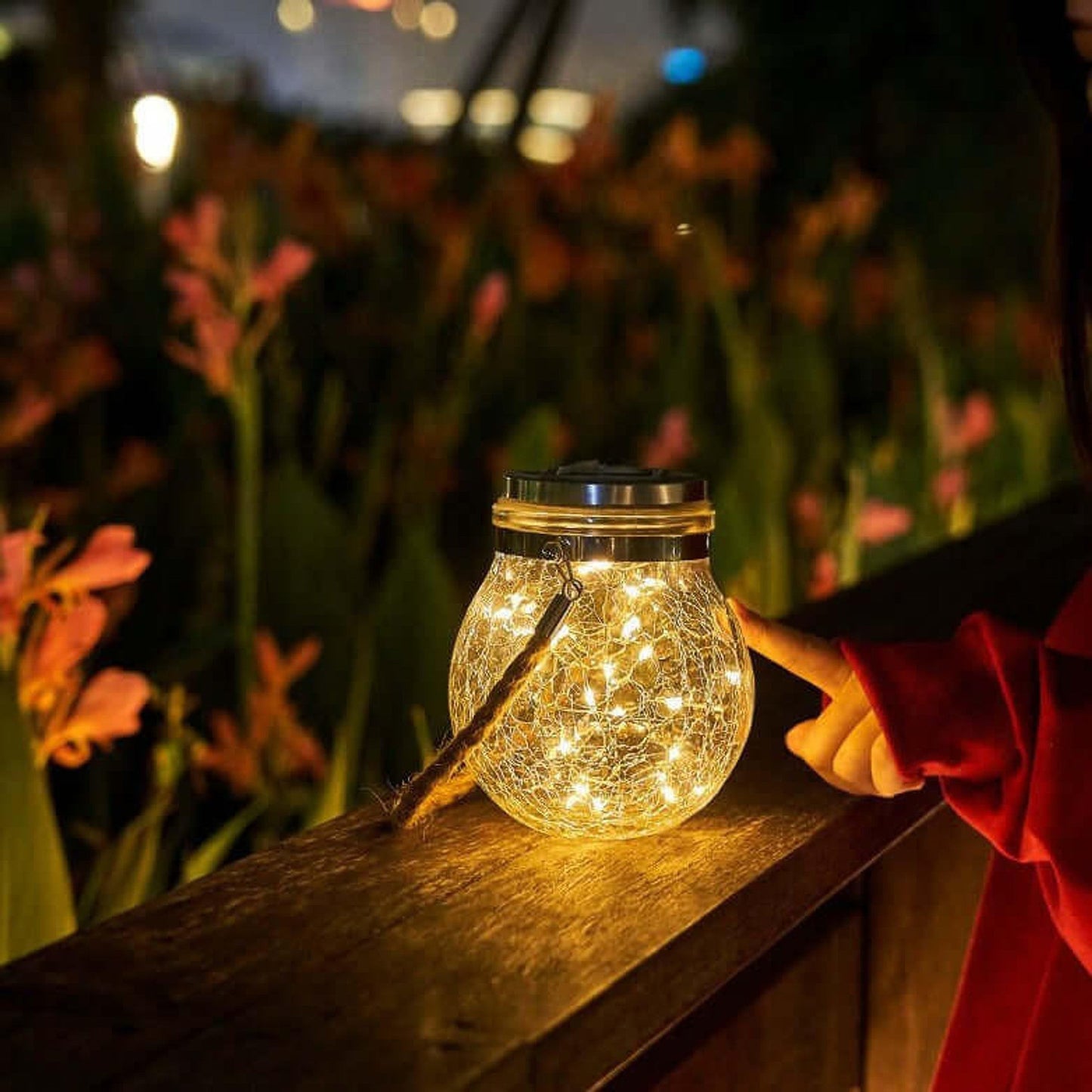 Naomi – Solarbetriebene Gartenlampe
