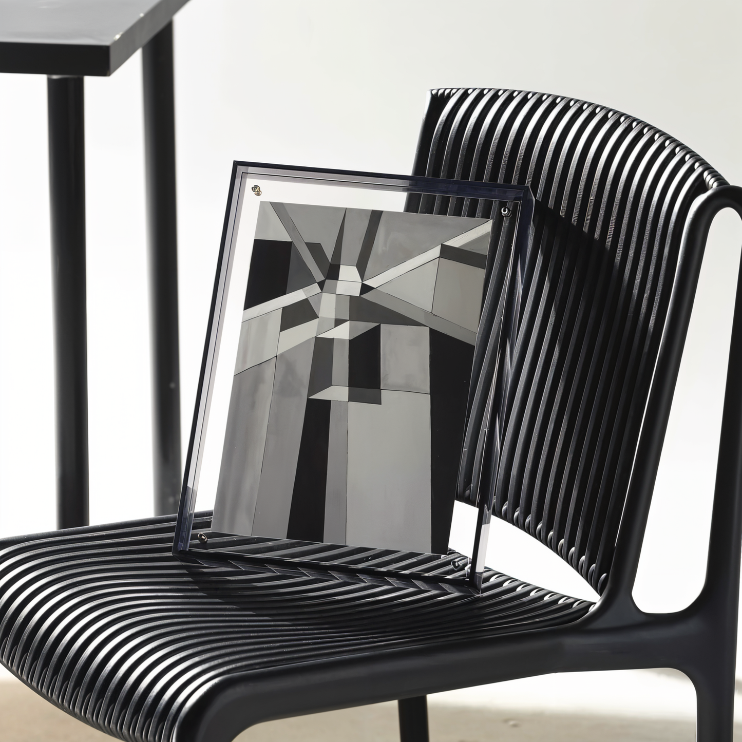 Roxy – Bilderrahmen im Vintage-Neonstil