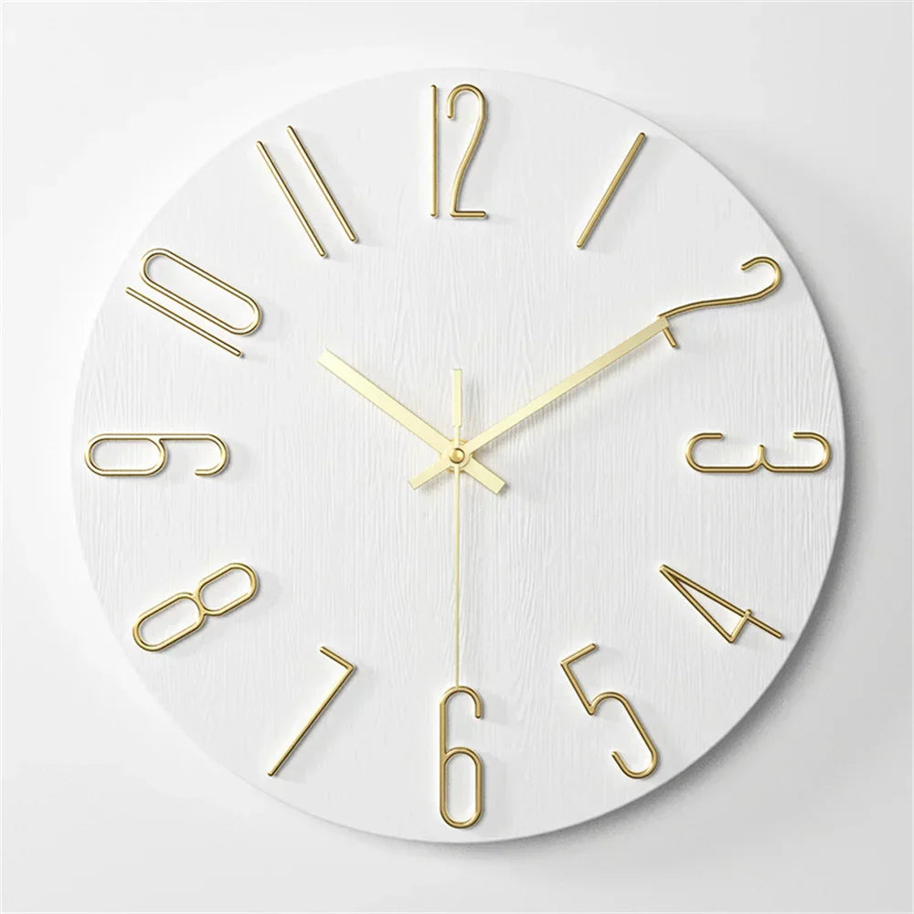 Fiona – Runde Wanduhr