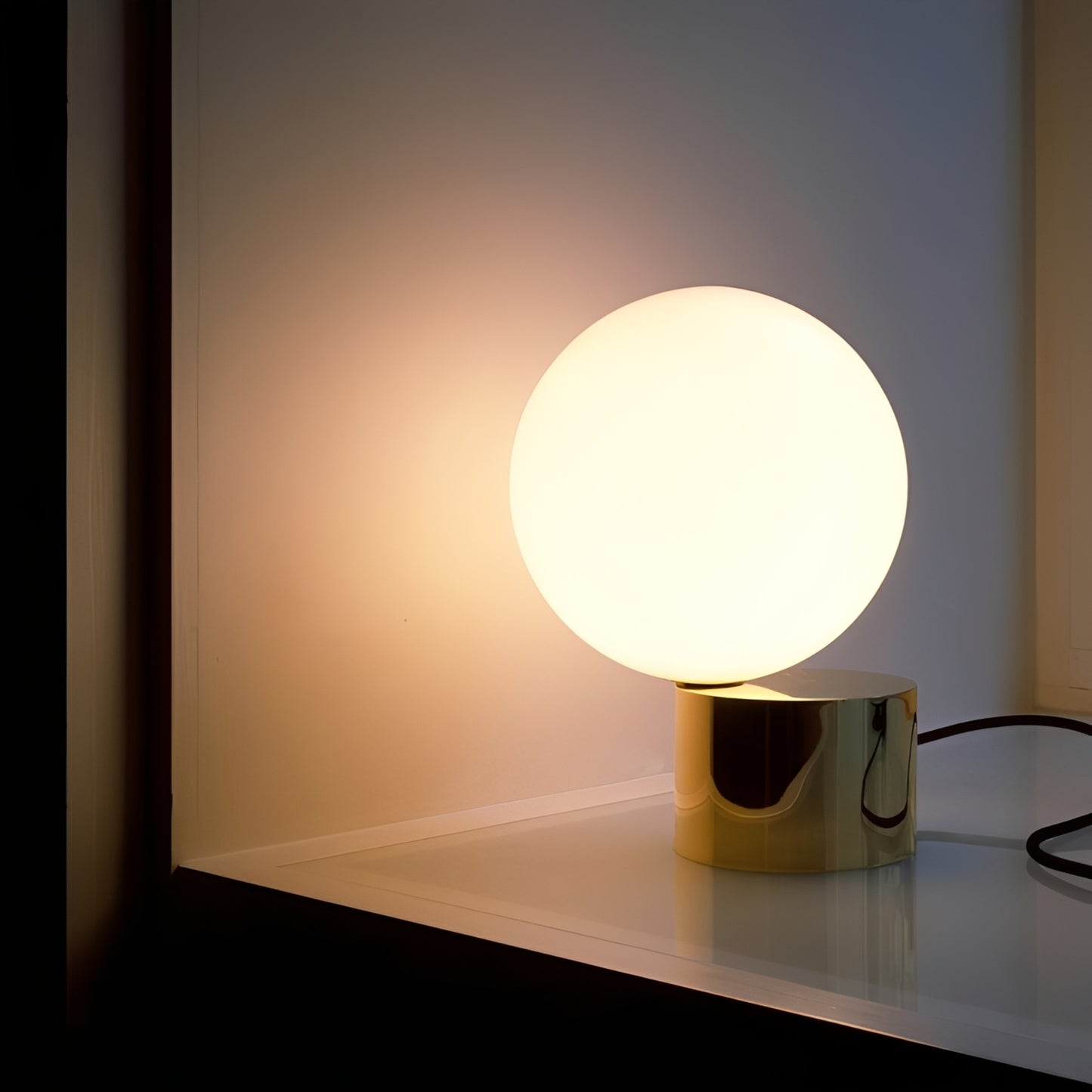 Alex – Moderne Nordic Glas-Tischleuchte