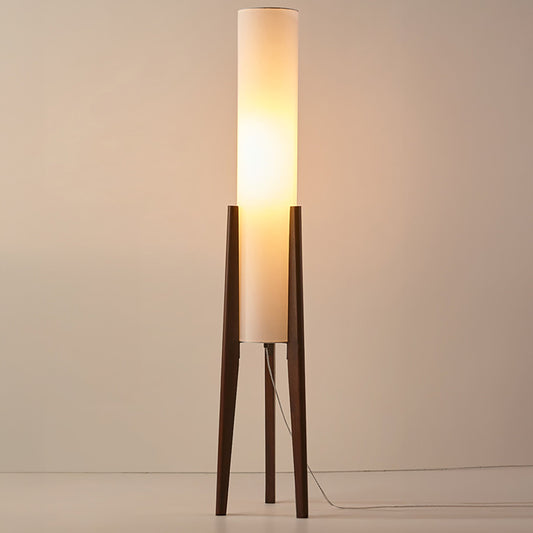 WoodGleam – Standlampe aus edlem Walnussholz mit Struktur