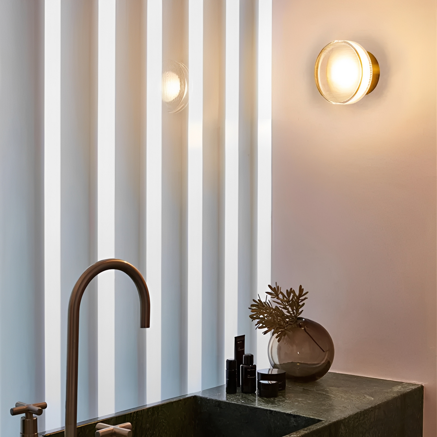 Arco – Moderne Wandlampe