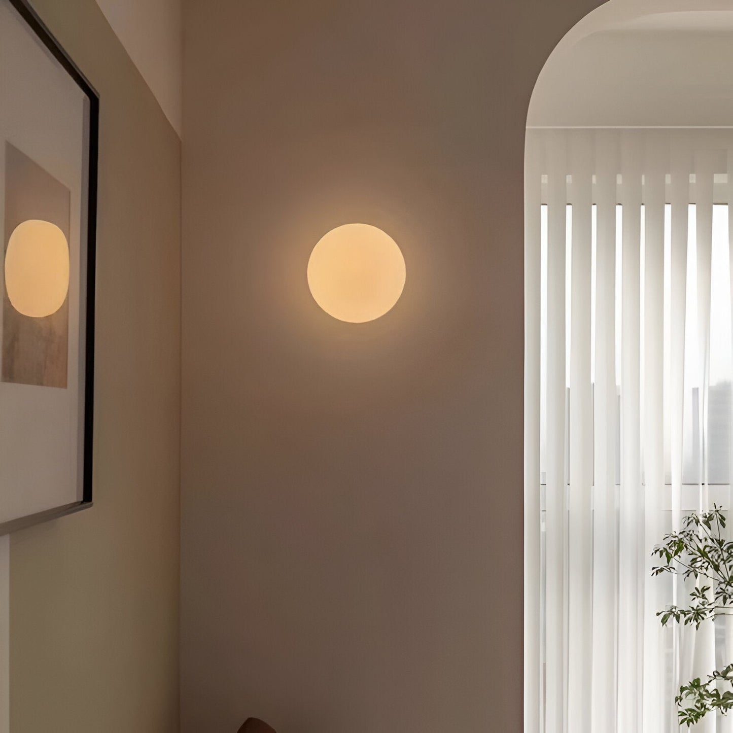 Daryl – Minimalistische Runde Glas Wandleuchte