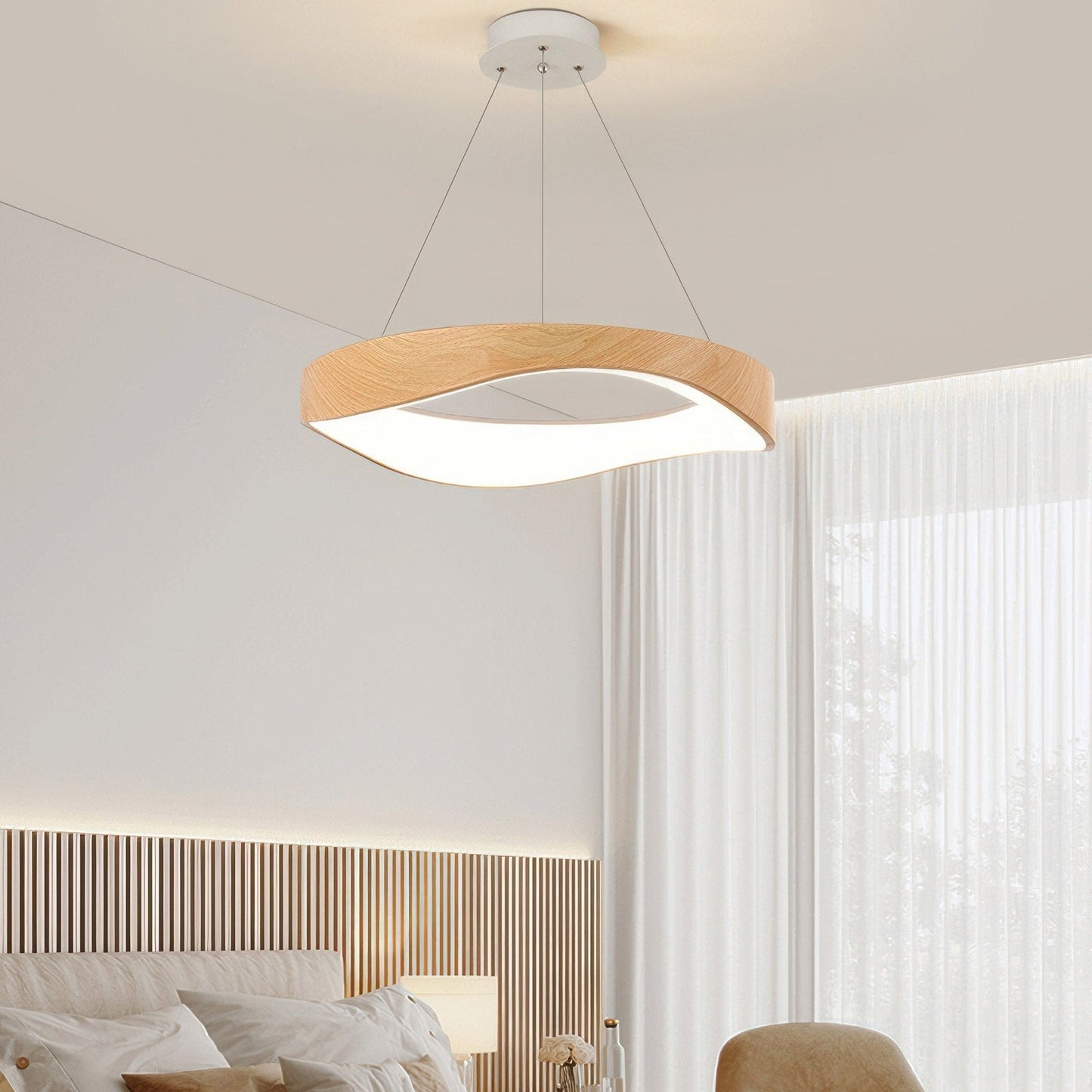 Alvara – Nordischer Holzoptik-Kronleuchter