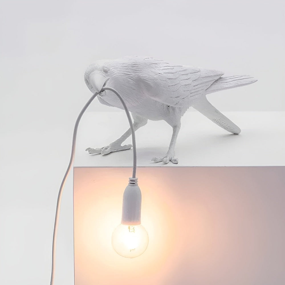 Takara – Nordische Vogel-Tisch- & Wandleuchte