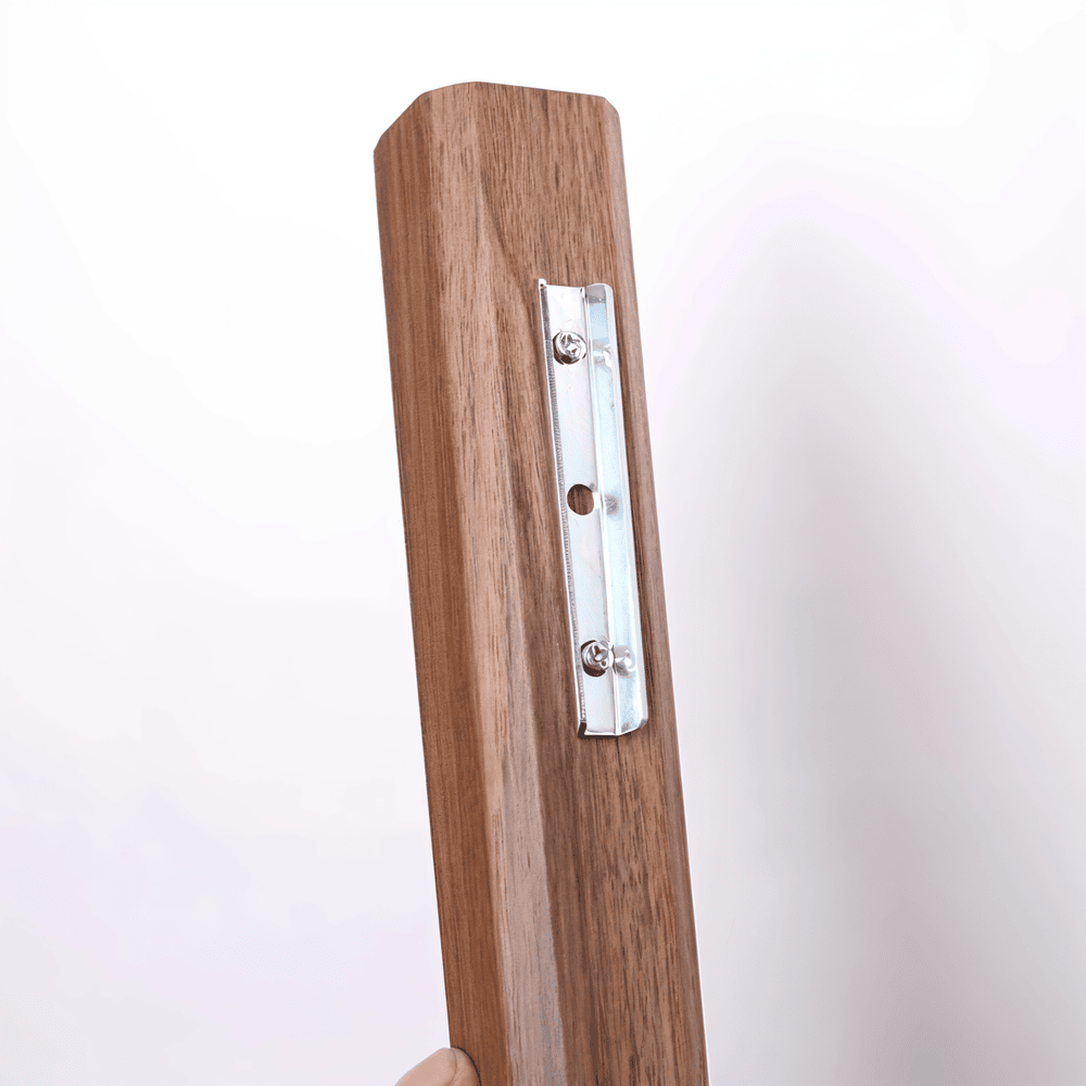 Finn – Minimalistische Holz-Wanddekoration