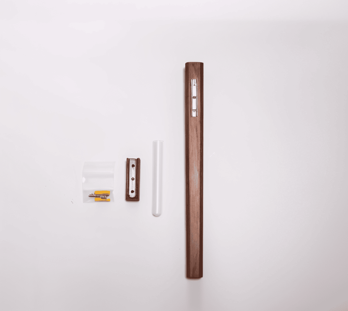 Finn – Minimalistische Holz-Wanddekoration