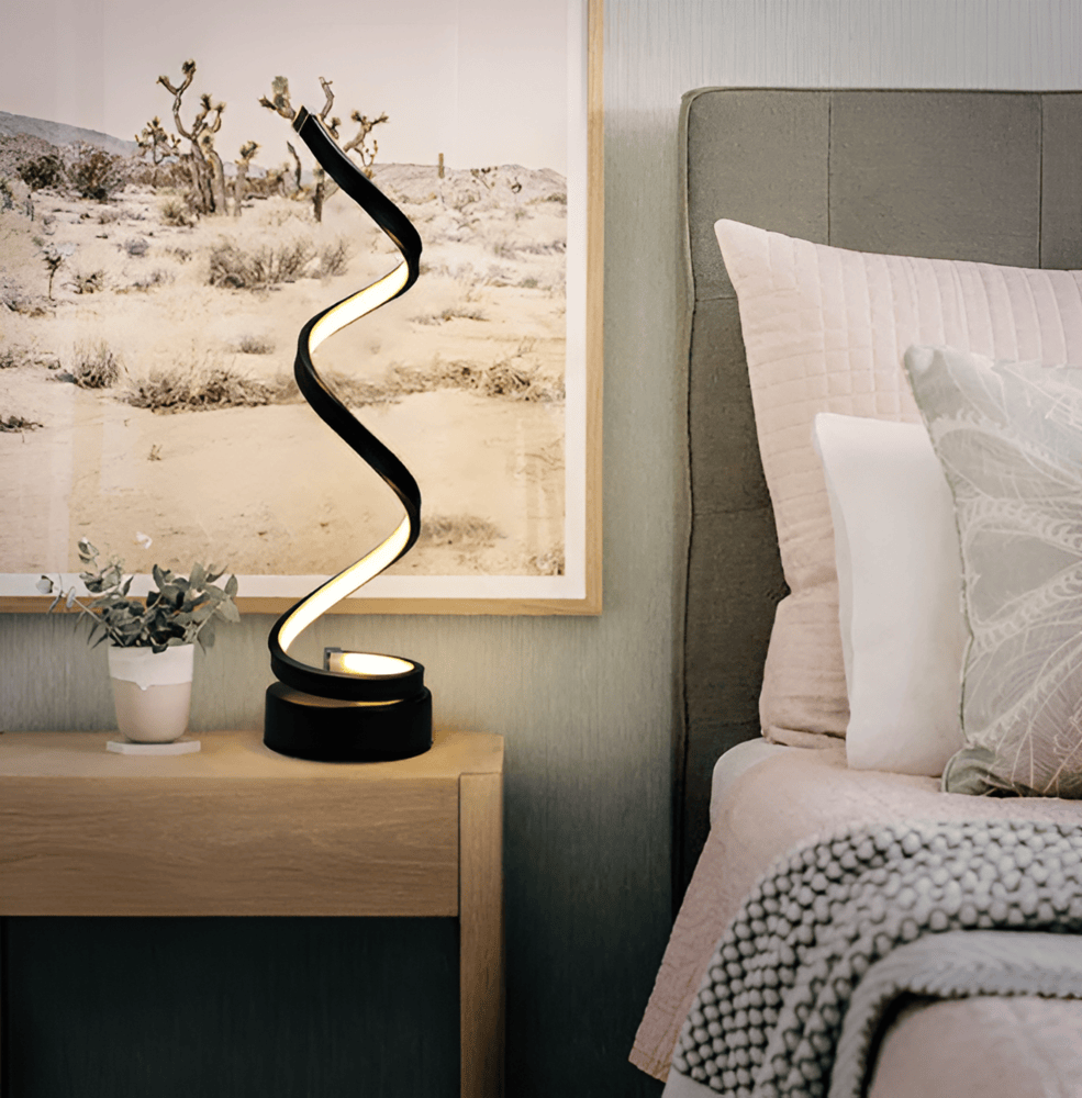 Jessie – Skandinavische LED Nachttischlampe