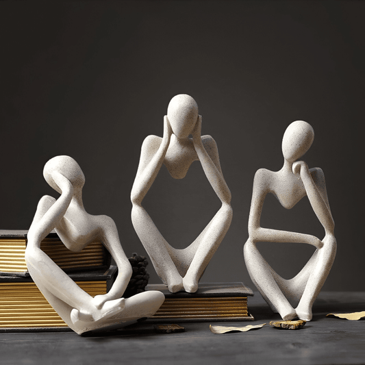 Rin – Abstrakte Sandstein-Figurenskulptur