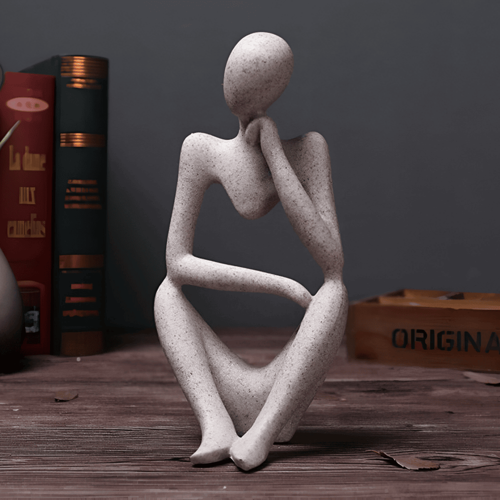 Rin – Abstrakte Sandstein-Figurenskulptur