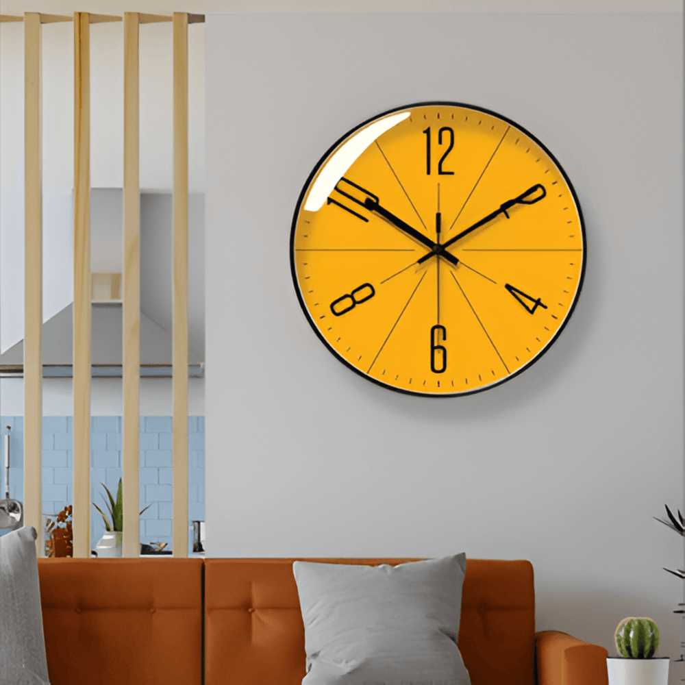Ren – Schlichte Nordische Wanduhr