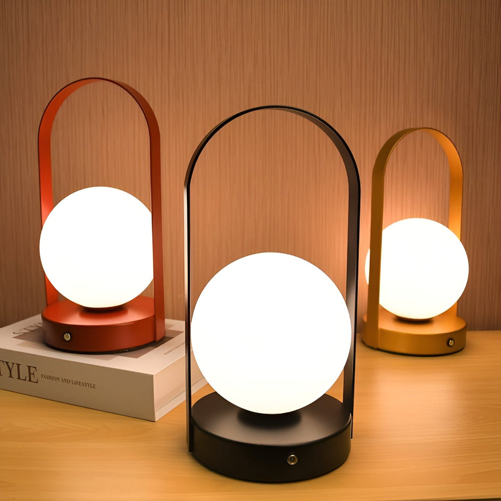 Mira – Stylische Tischlampe