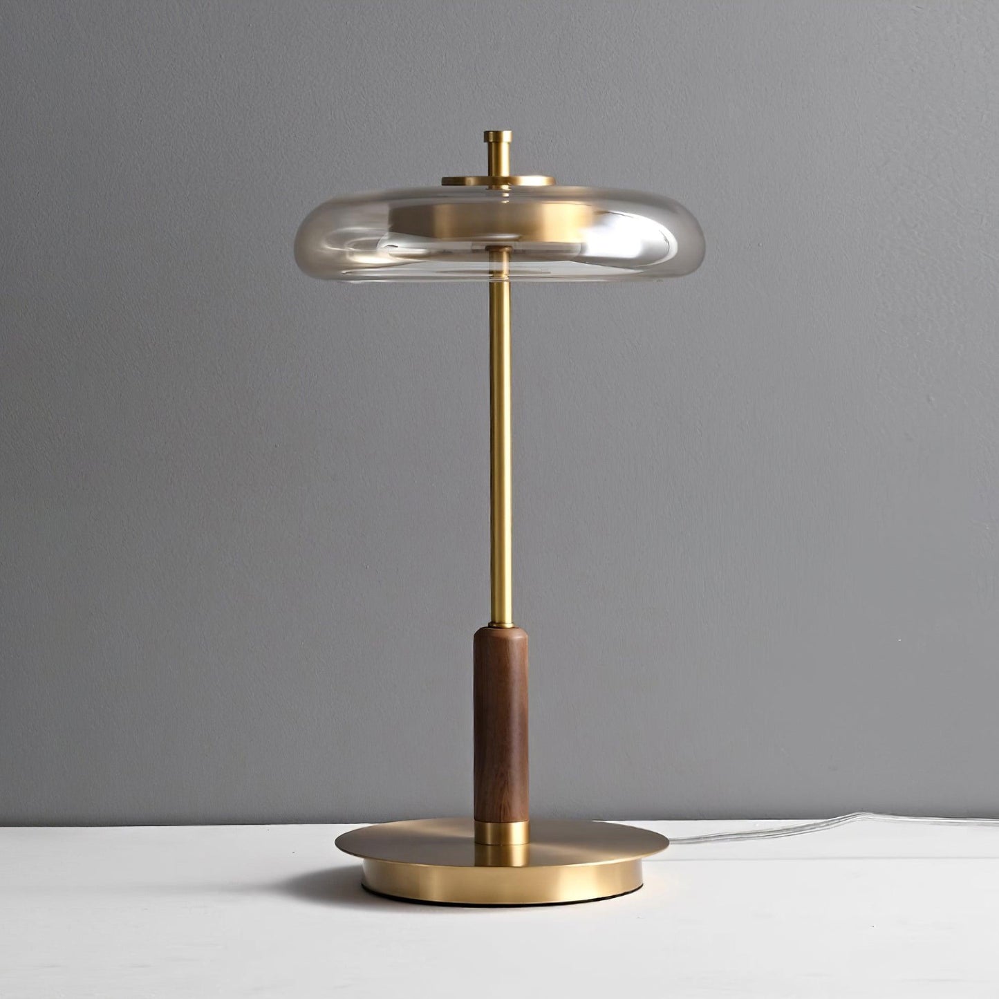 Redondo – Elegante LED-Tischlampe aus Metall und Glas