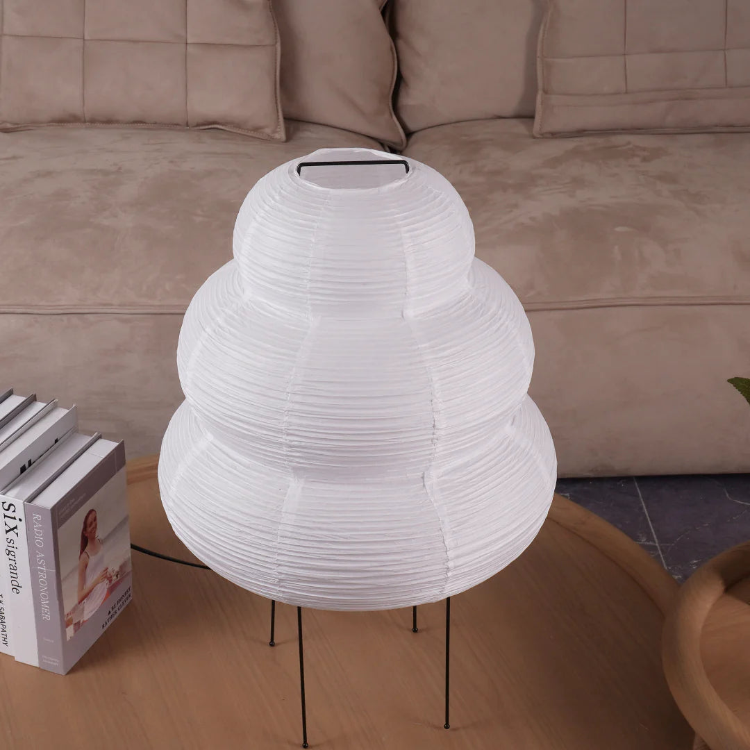Takumi – Japanische Stehlampe aus Xuan-Papier