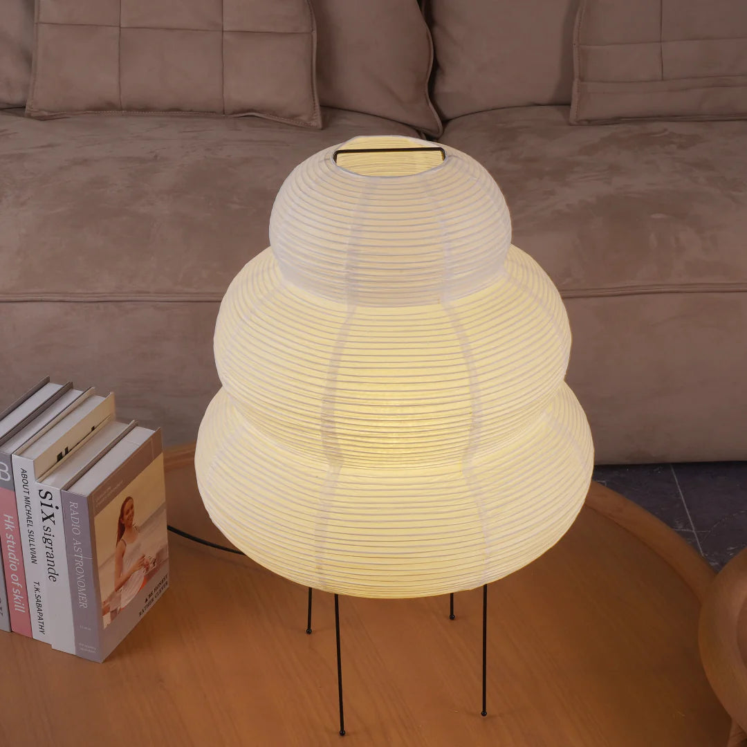Takumi – Japanische Stehlampe aus Xuan-Papier