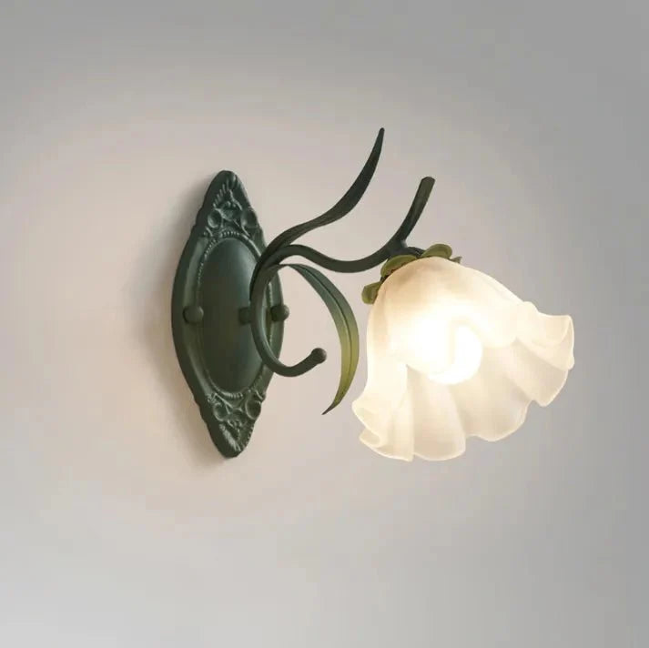 Kaede – Klassische Retro Blumenlampe
