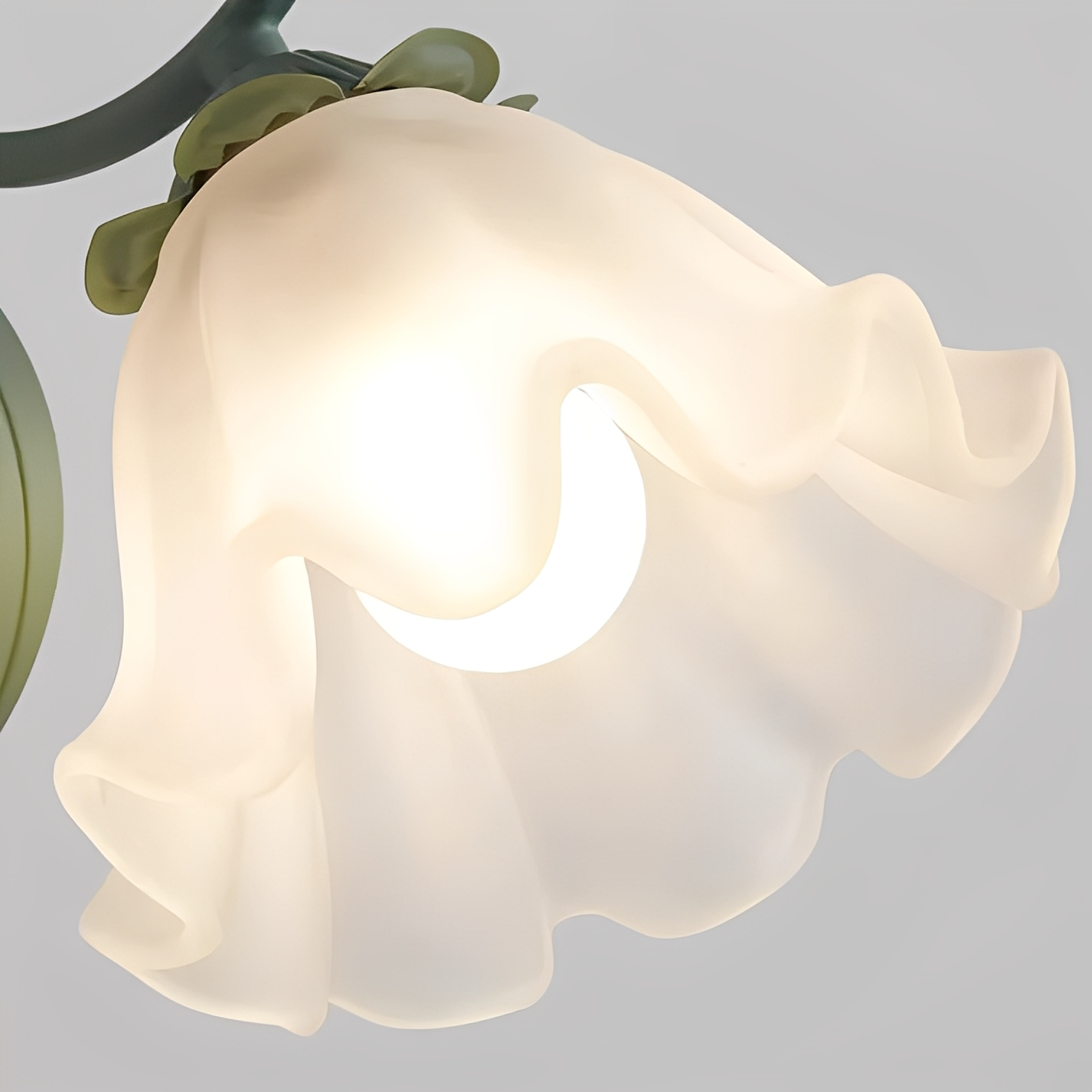 Vivia – Blumen-Wandleuchte