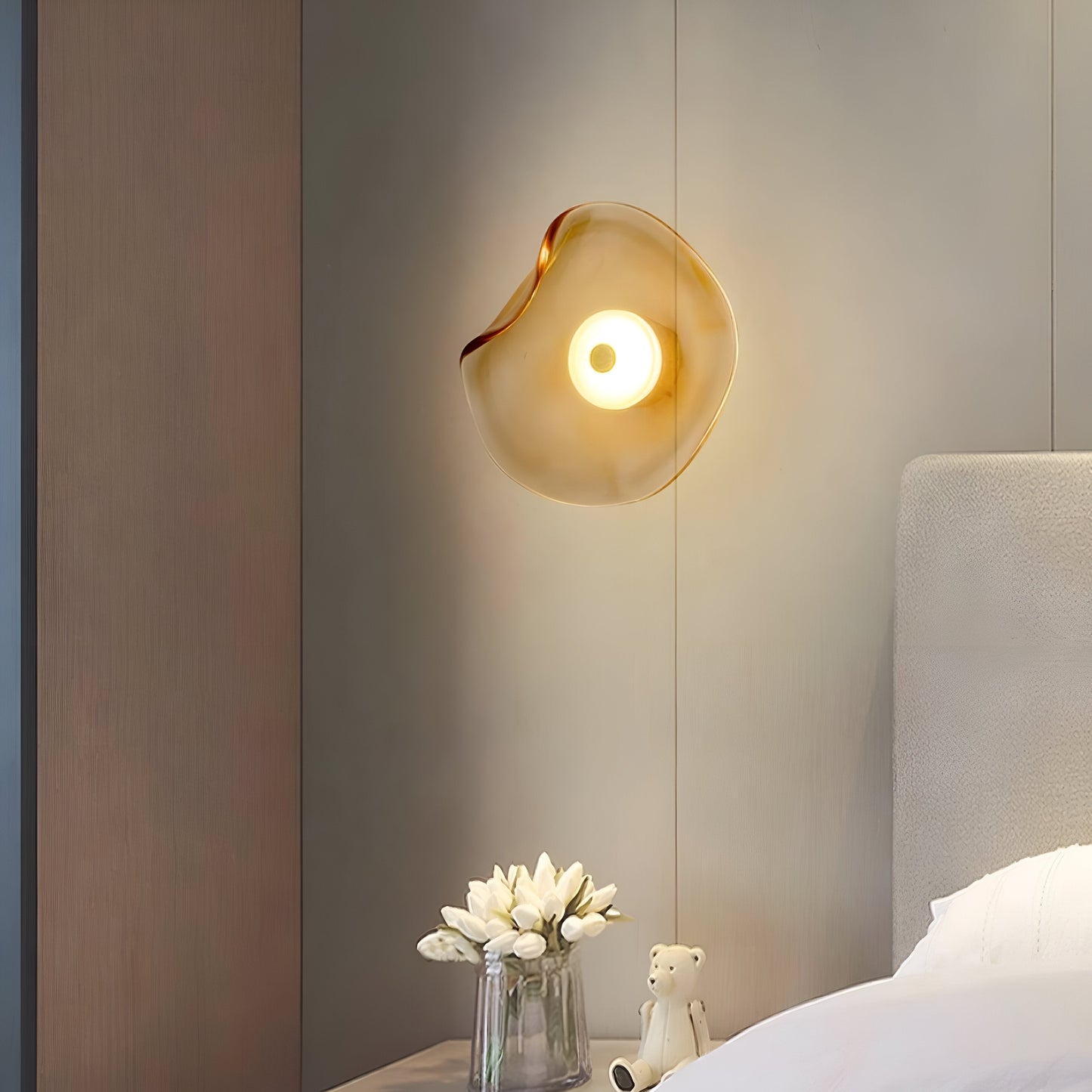 Yuki – Dekorative Wandlampe