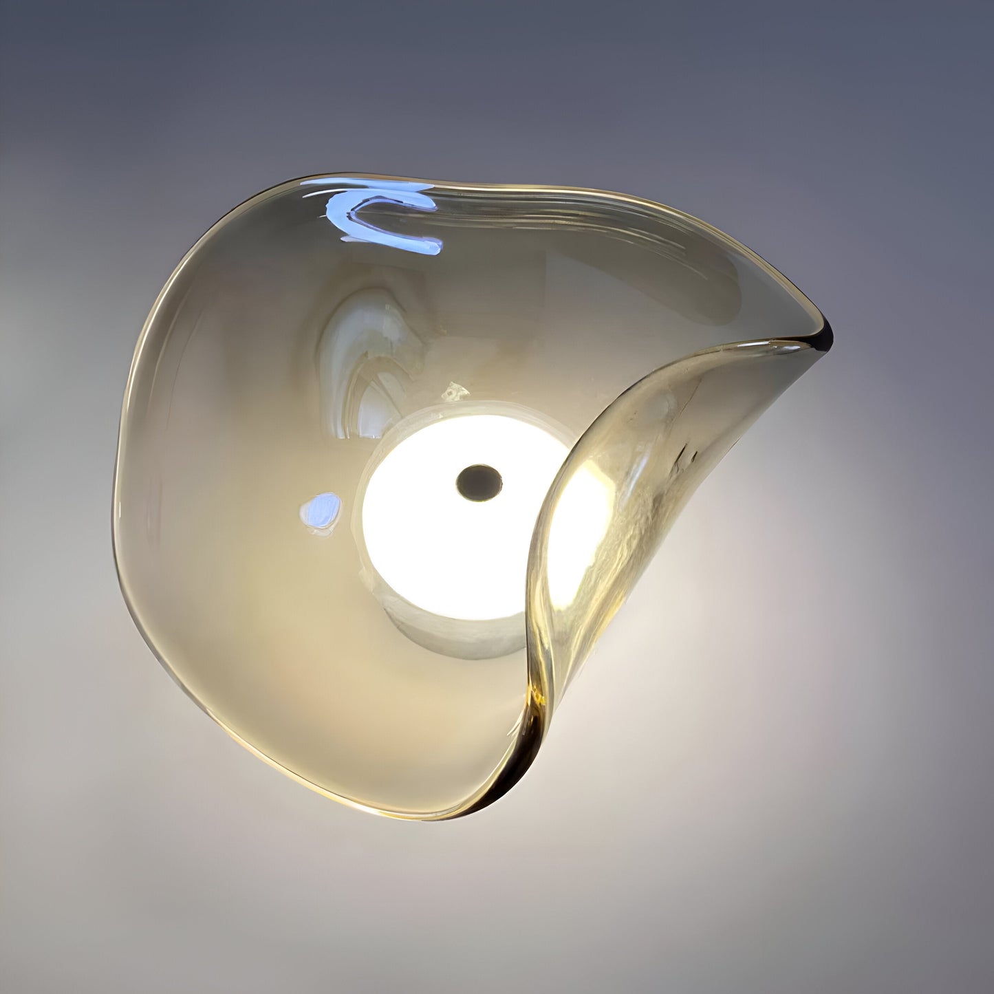 Yuki – Dekorative Wandlampe