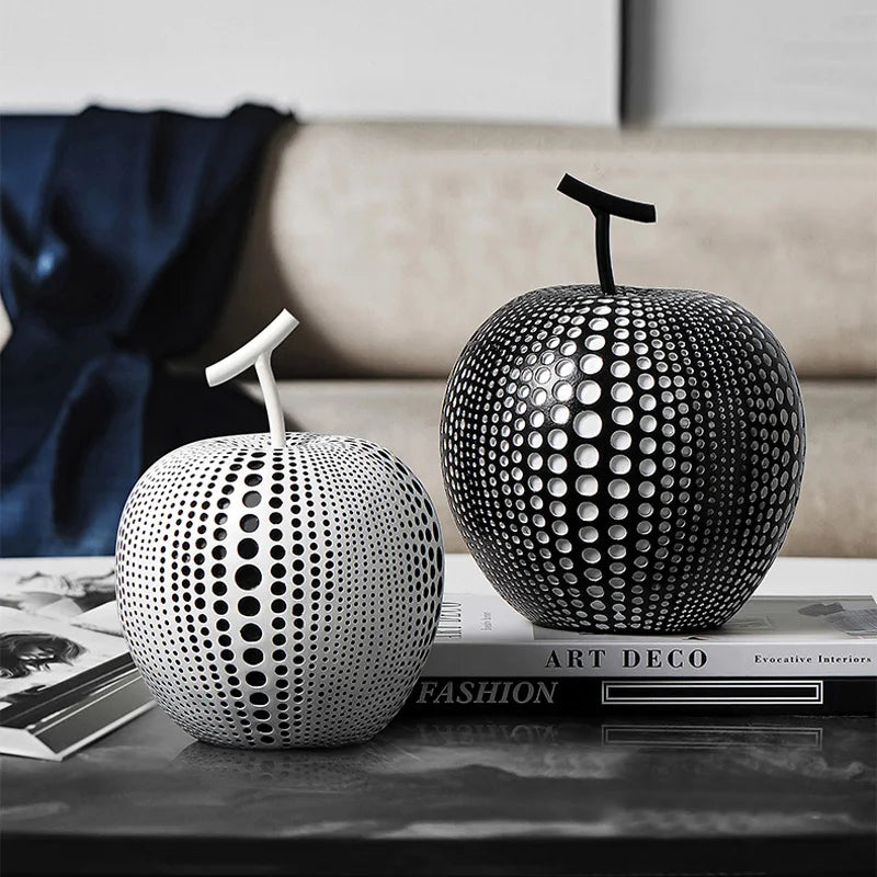 Pomera – Moderne Apfel-Skulptur