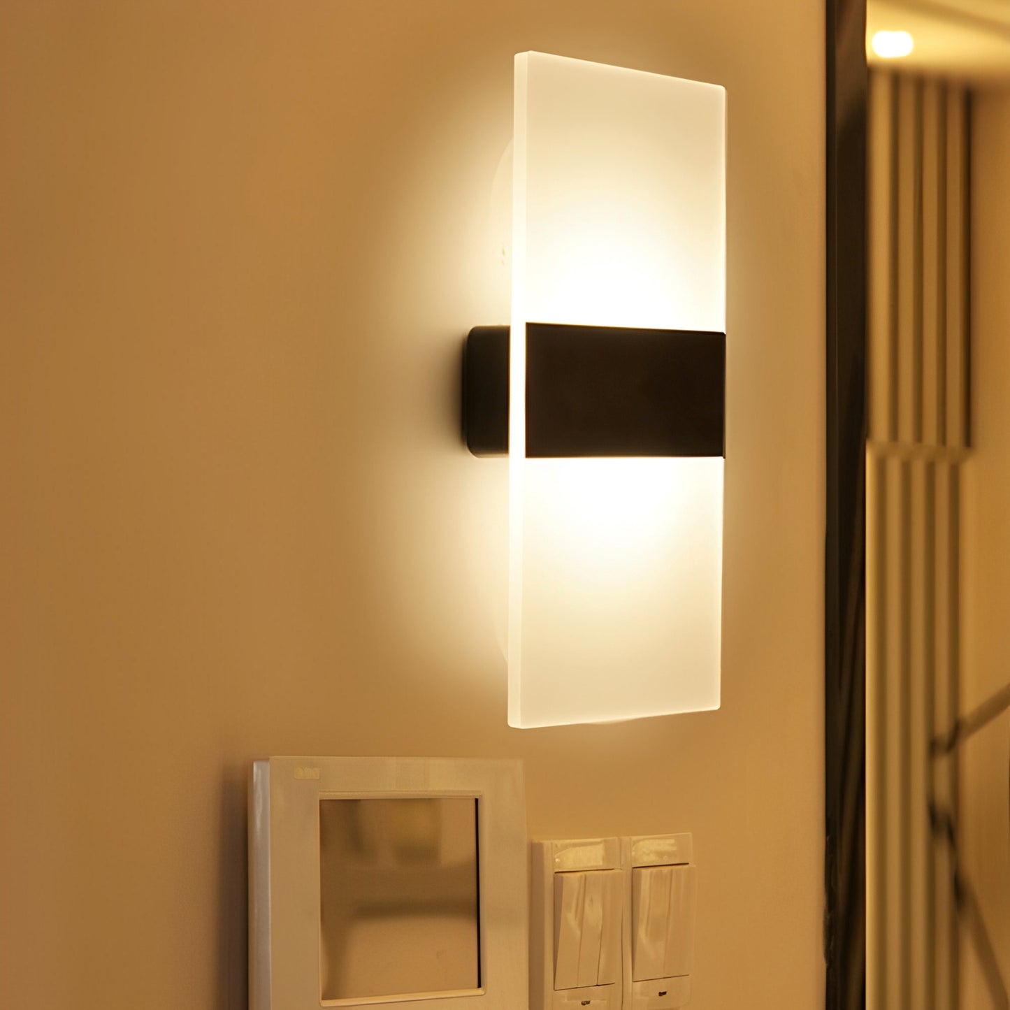 Darren – Moderne Wandleuchte mit Touch-Dimmer