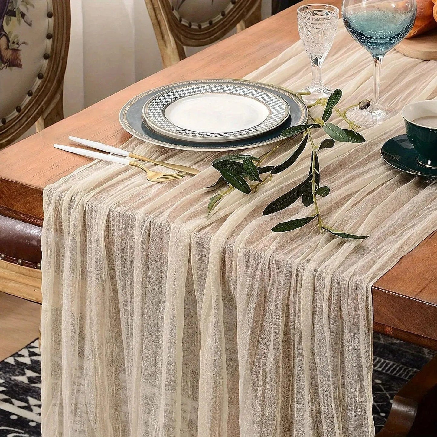 Raya – Voile-Chambray Tischläufer