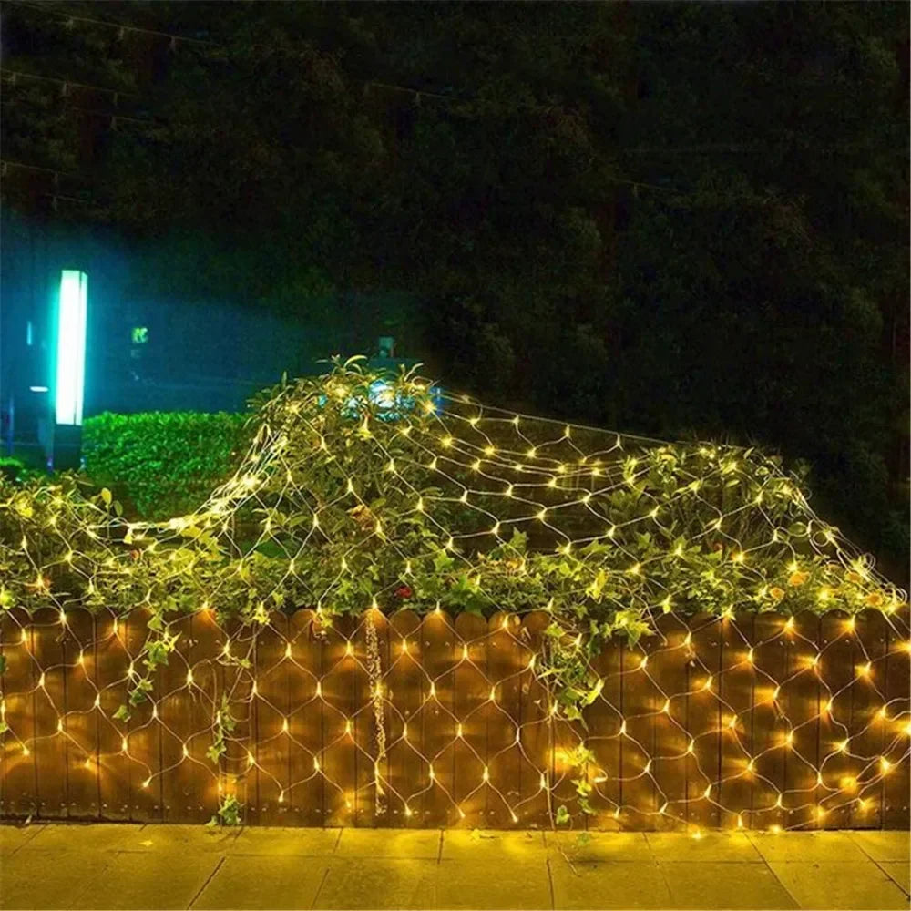Yuki – LED-Netzlicht für Weihnachten