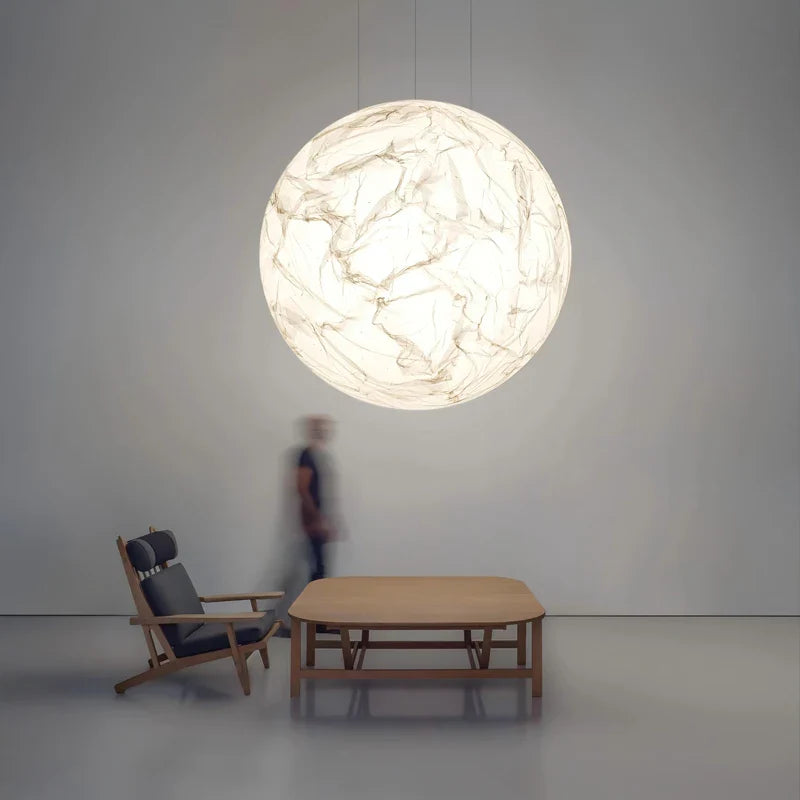 Tsukiko – Luxuriöse Minimalistische Mond-Pendelleuchte