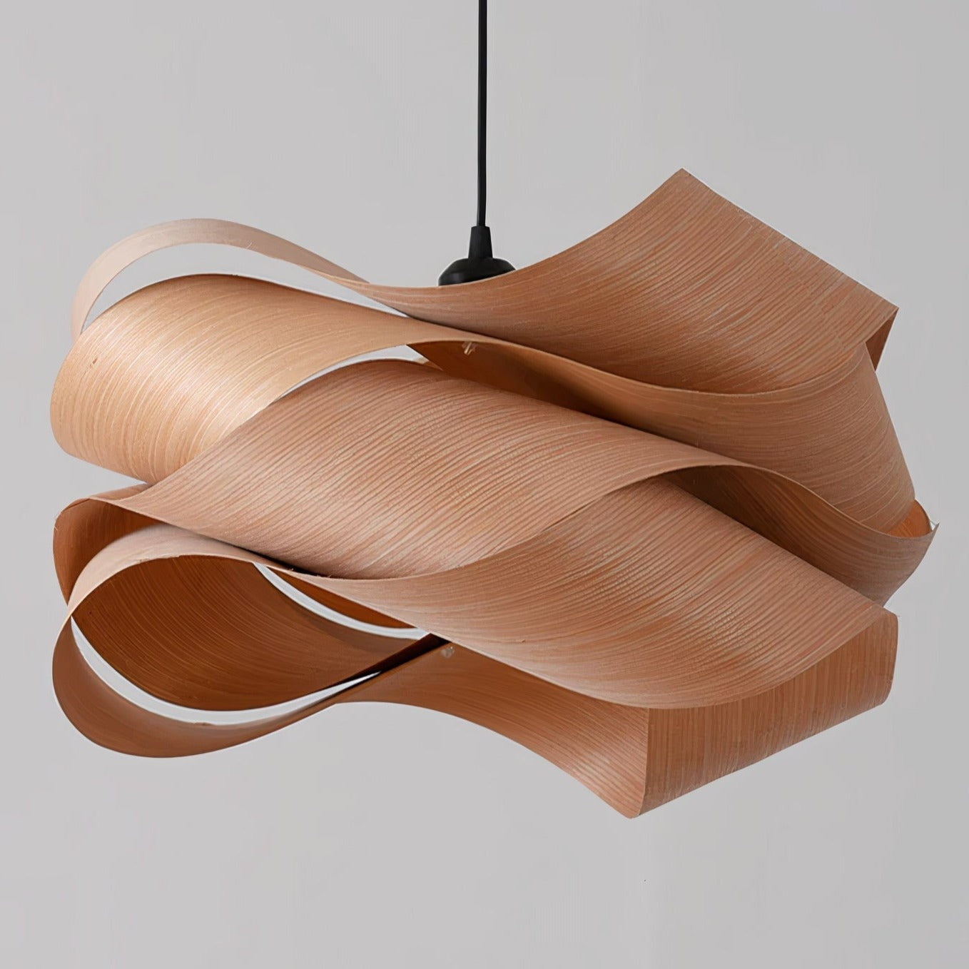 Hiro – Schlichte Tischlampe aus Holz