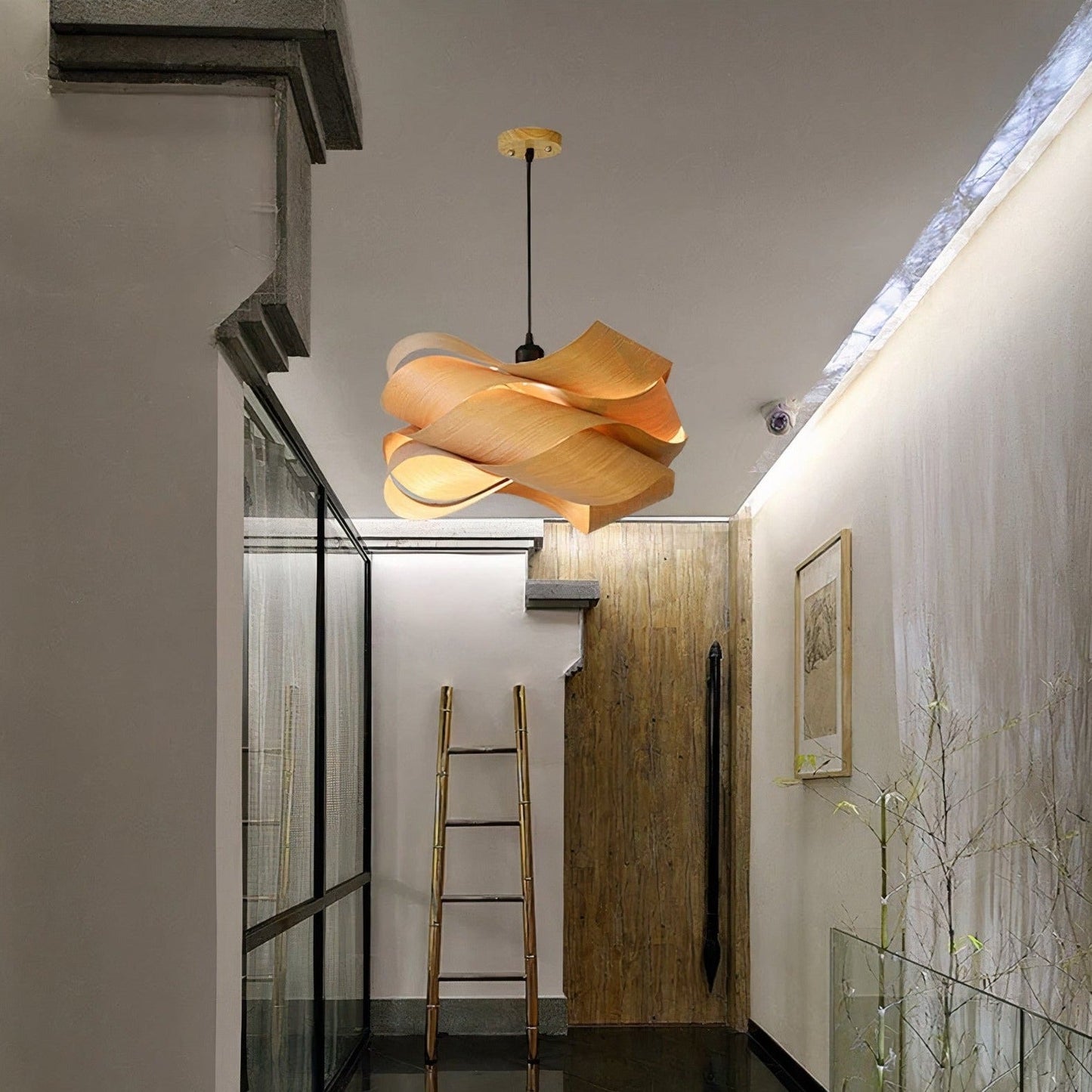Hiro – Schlichte Tischlampe aus Holz