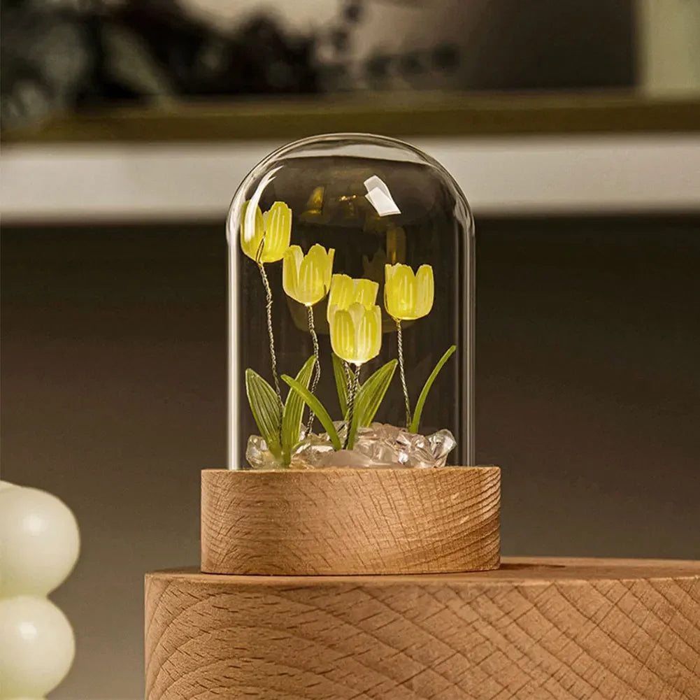 Amira – Handgefertigte Tulpen Nachtlampe