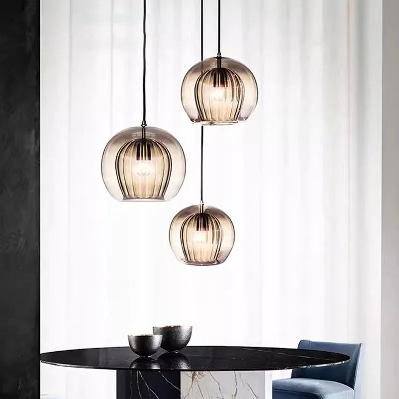 Alyna – Minimalistische Glas-Pendelleuchte