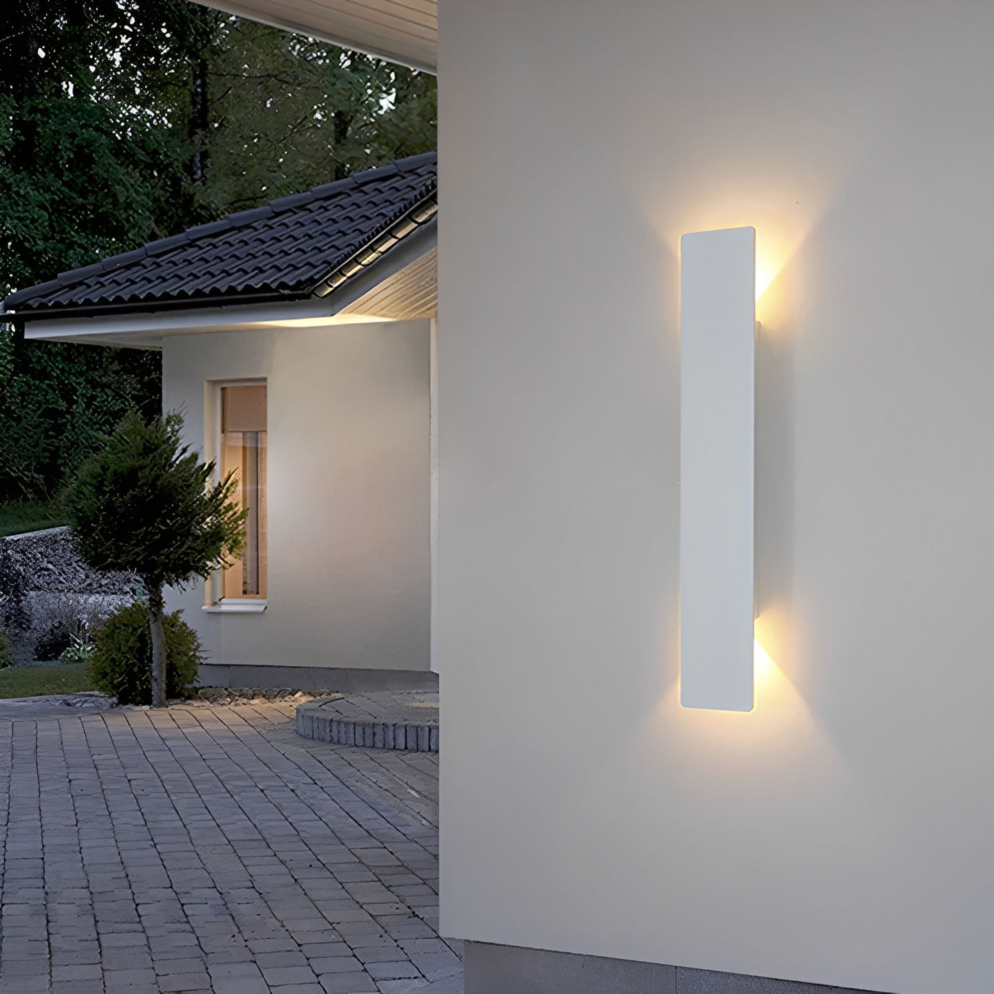 Levana – Moderne Minimalistische Lange Wandleuchte