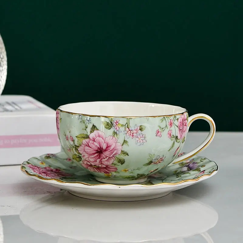 Emma –Kaffee- und Teetassen-Set aus Keramik