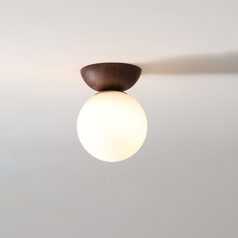 Nivara – Moderne Deckenlampe aus Holz