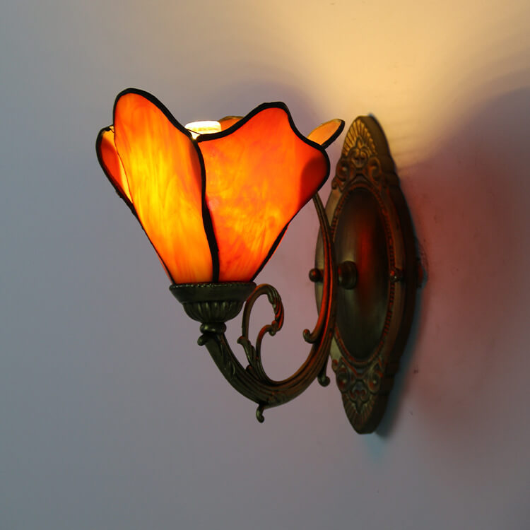 Leona – Stilvolle Glas-Wandleuchte