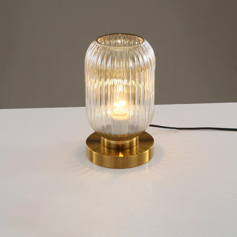 Nerida – Nordische Glas-Oval Tischlampe
