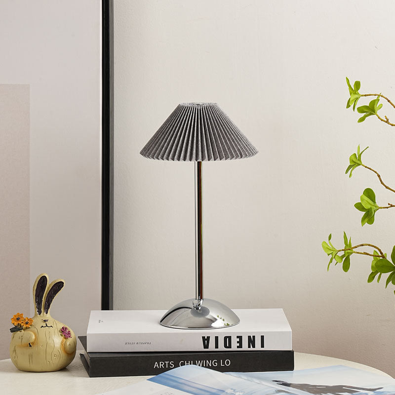 Livra – Skandinavische Wiederaufladbare Falt-Tischlampe