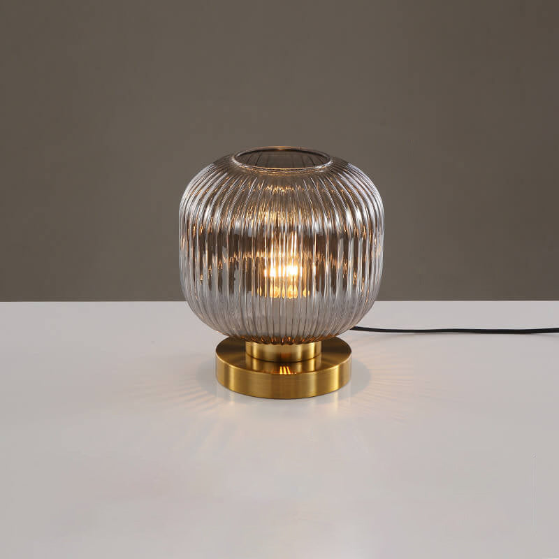 Nerida – Nordische Glas-Oval Tischlampe