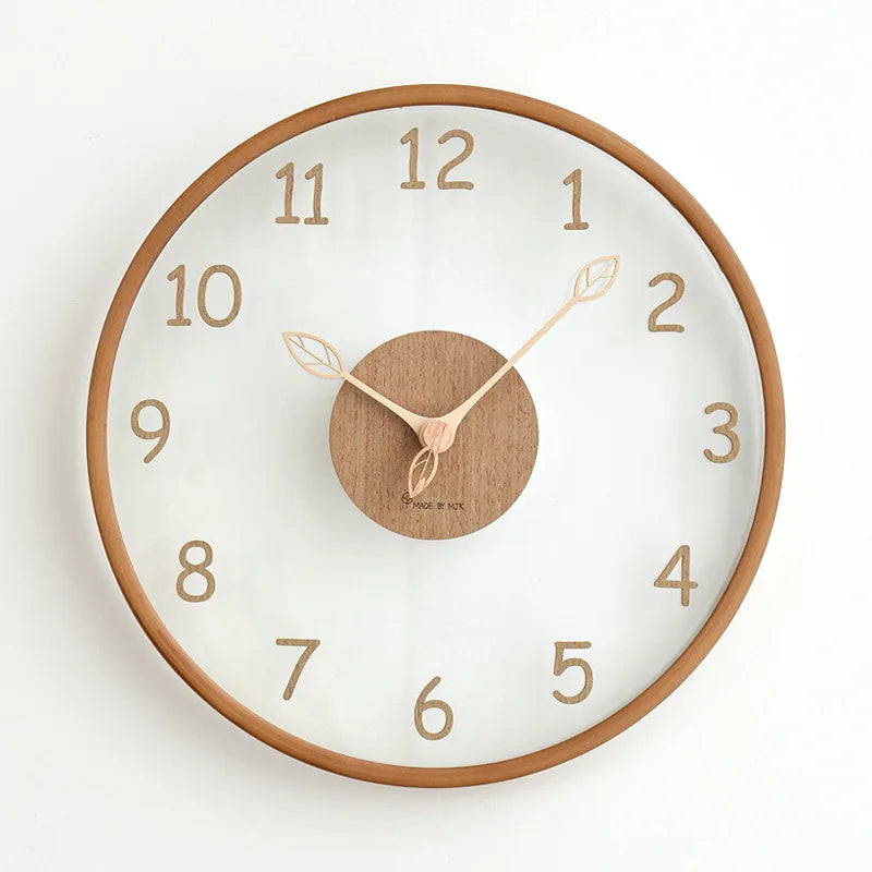 Claria – Transparente Designer-Wanduhr