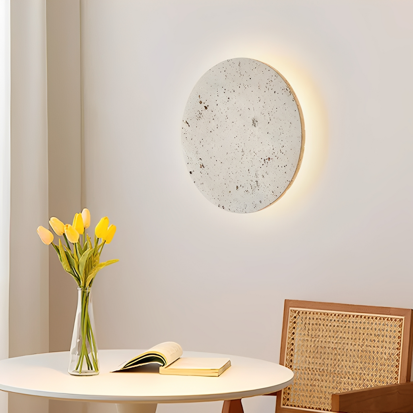 Farrah – Design Wandleuchte aus Naturstein
