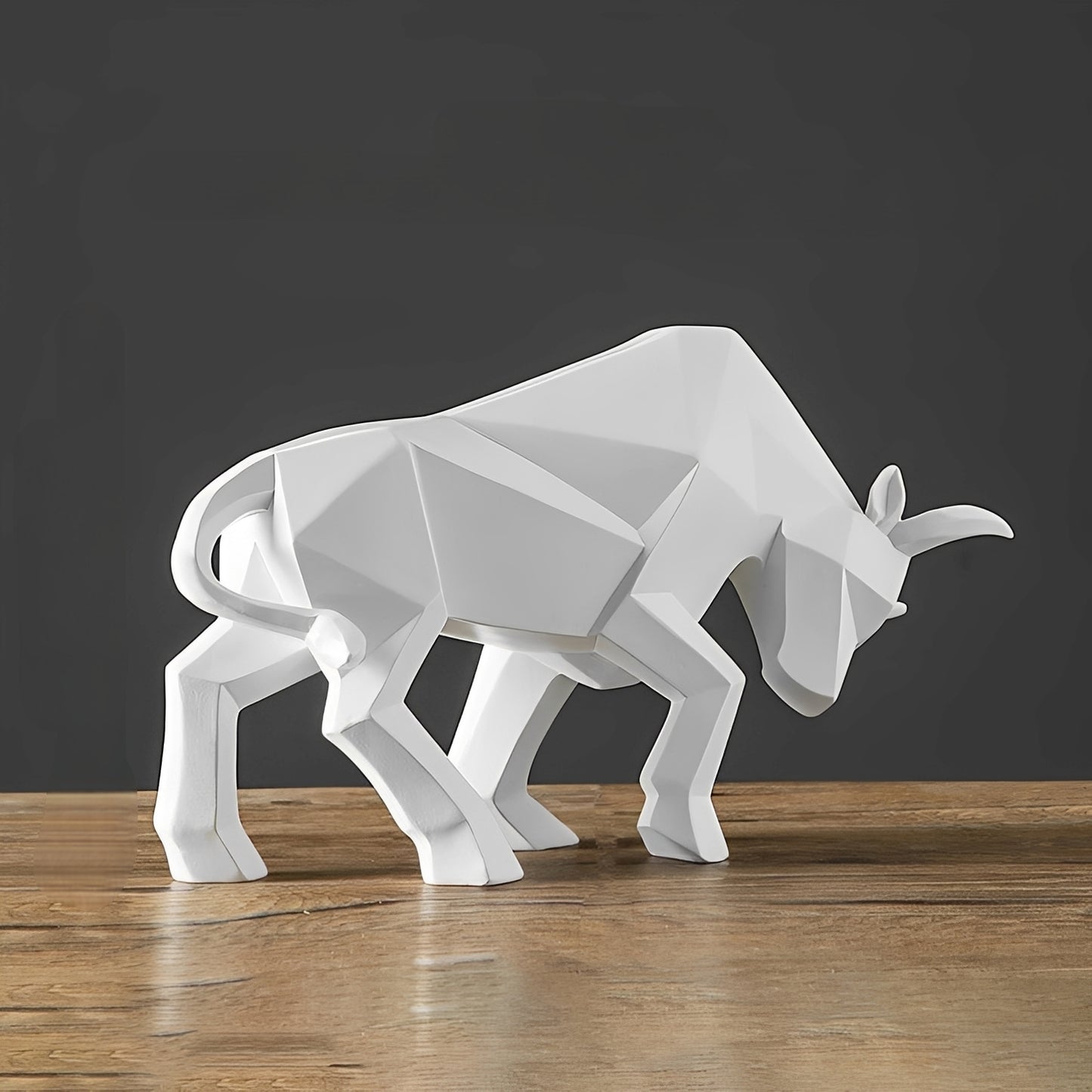 Bjorn – Skulpturierter Resin-Bulle