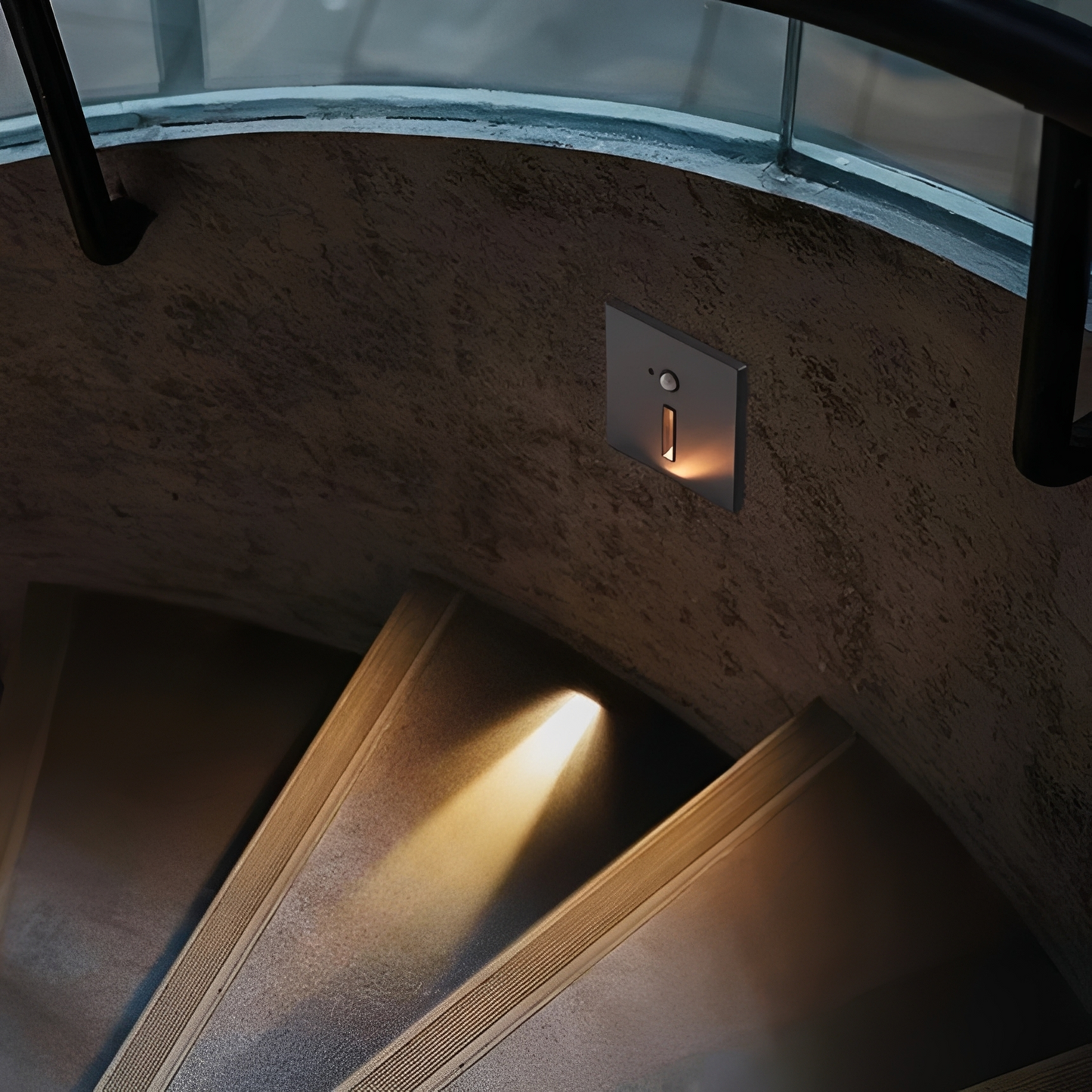 Nerina – Intelligente LED-Wandleuchte