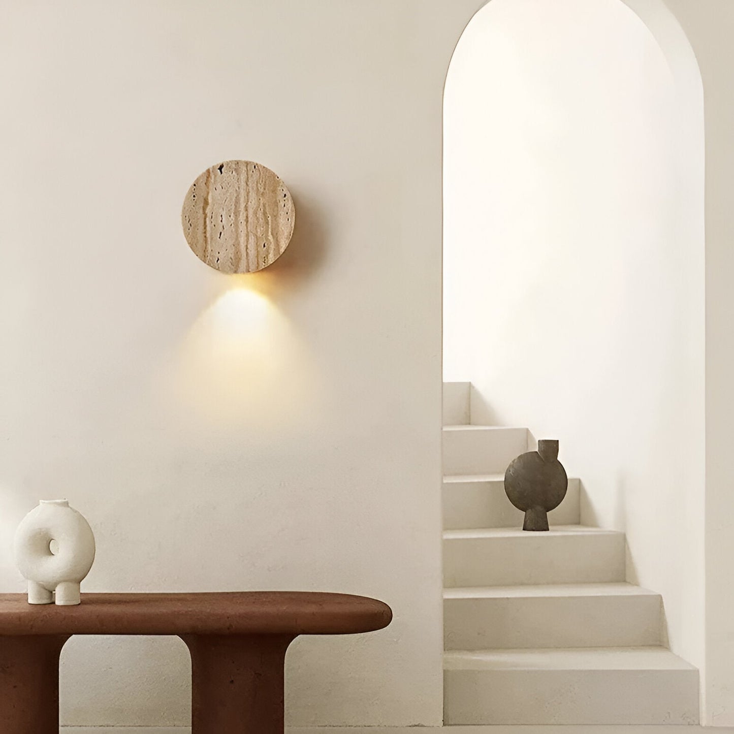 Sanya – Wabi Sabi Travertin-Wandlampe