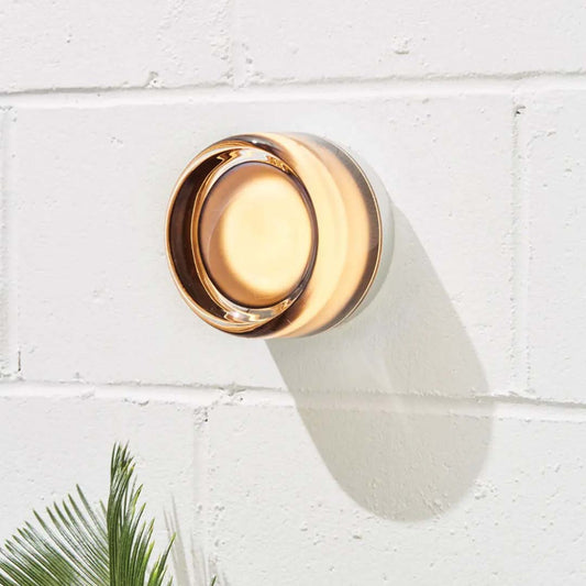 Vera – Nordische Wandleuchte im Wellen-Design