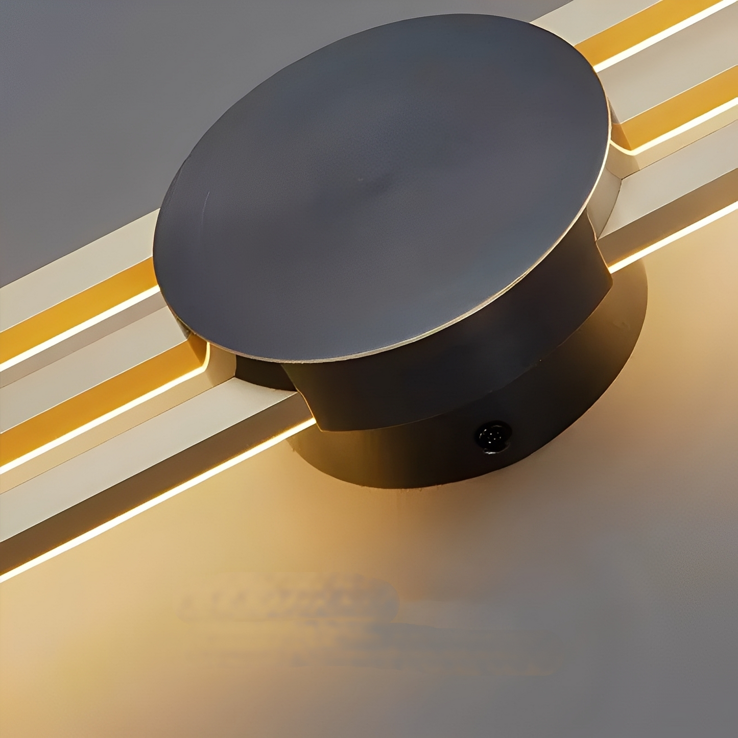 Dustin – Luxuriöse Kupfer Wandlampe