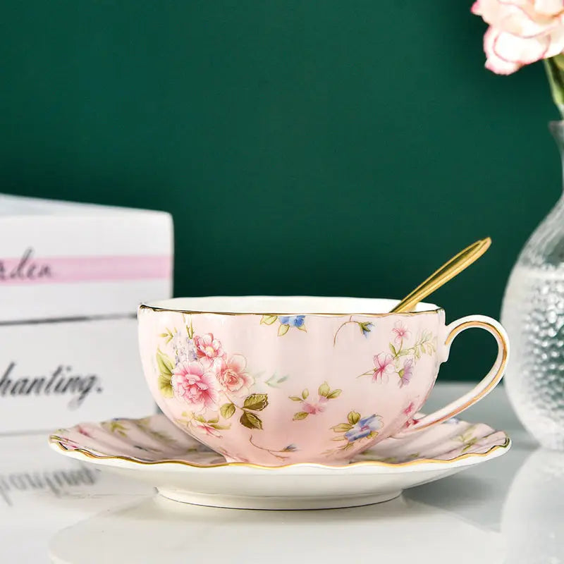 Emma –Kaffee- und Teetassen-Set aus Keramik