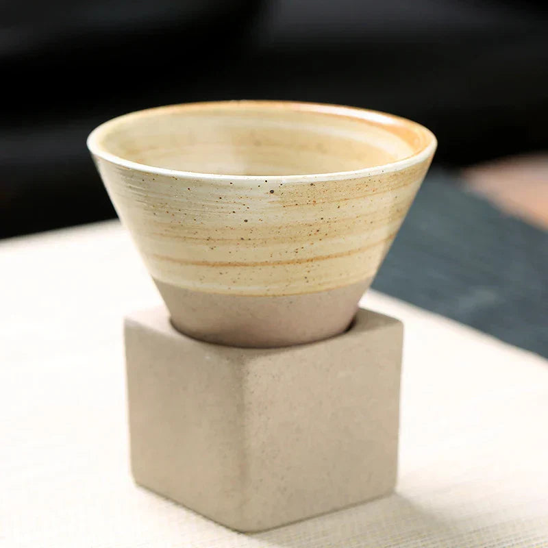 Wabi-Sabi Teetasse – Japanische Keramik mit natürlicher Textur & Handarbeit